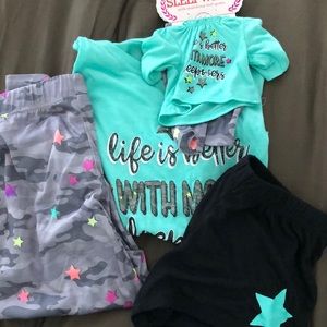 3 PEICE SLEEPWEAR SET *BRAND NEW WITH TAGS*